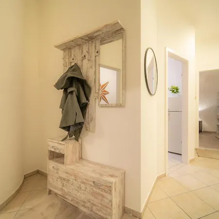 Stilvolle Augusta Iii Apartment *